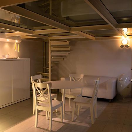 Angelina Cozy House Apartment Trani Bagian luar foto